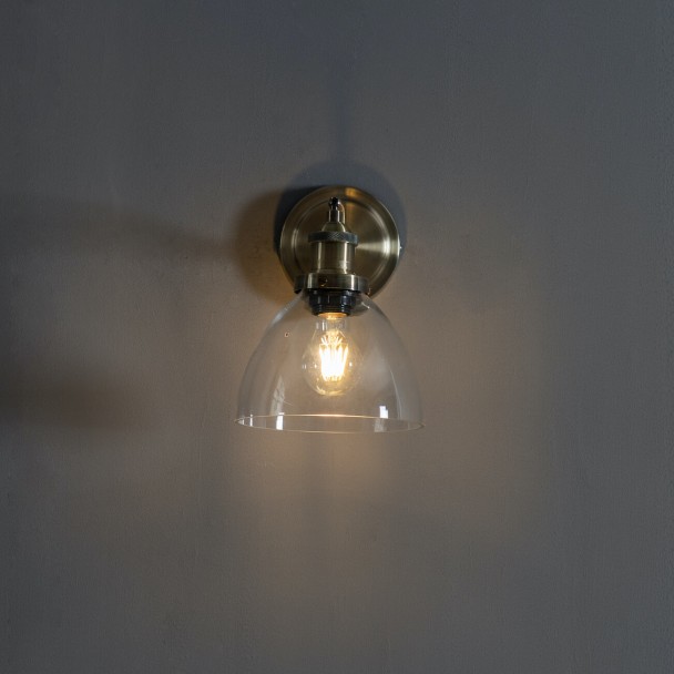 Lampada da parete in vetro vintage