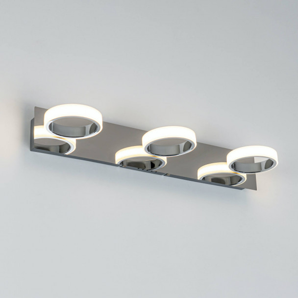 Lampada da parete ideale per il quadro