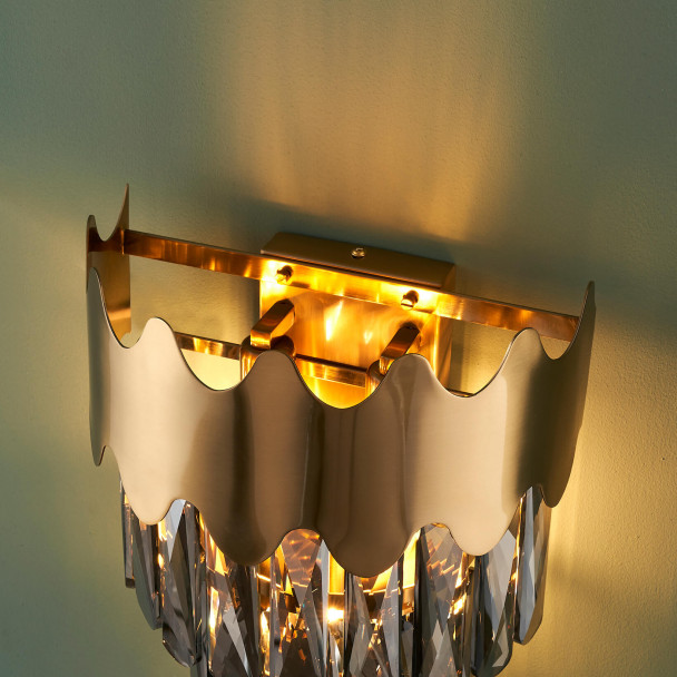 Lampada da parete in metallo placcato oro