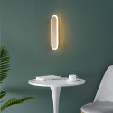 Lampada da parete dal design dorato