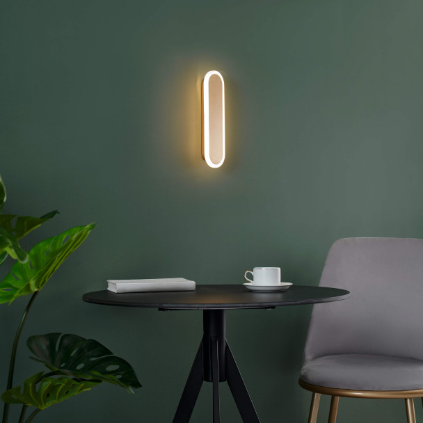Lampada da parete con finitura dorata