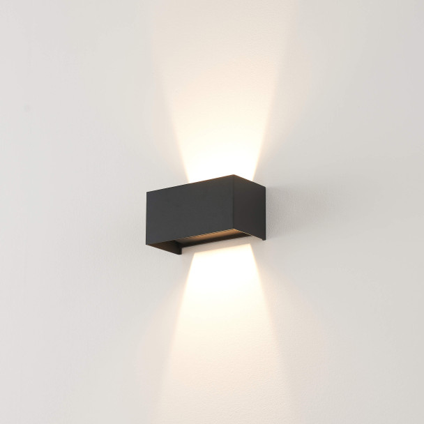 Applique di design facili da installare - Cubic