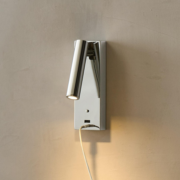 Applique LED da lettura cromata con porta USB e...