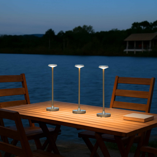 Lampada da tavolo touch dorata LED dimmerabile...