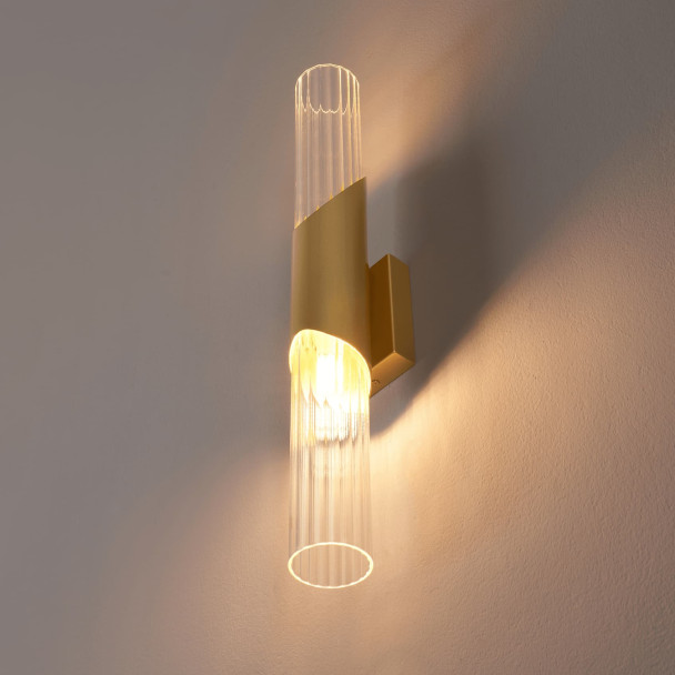 Applique lunga contemporanea in oro chiaro con...